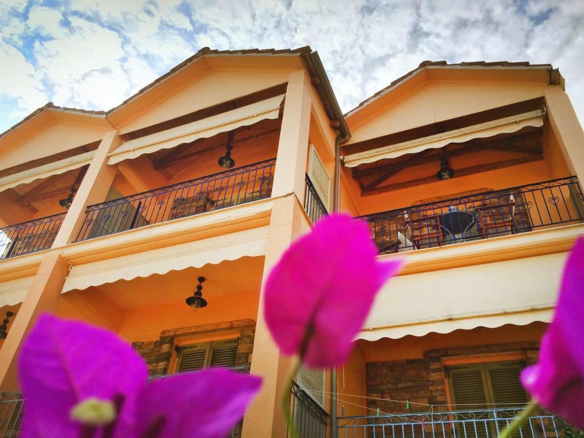 Trocolo Apartments Sívota Esterno foto